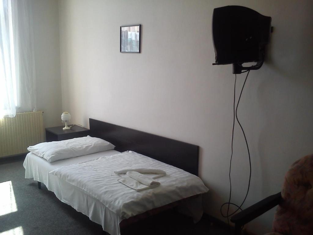 Hotel Pyramida Brno Luaran gambar